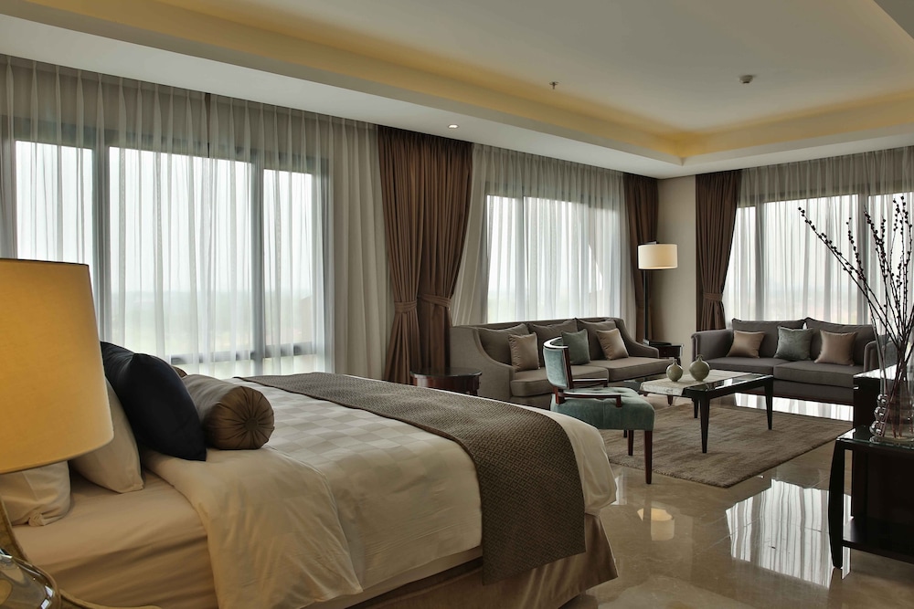 Aryaduta Lippo Village 26/53