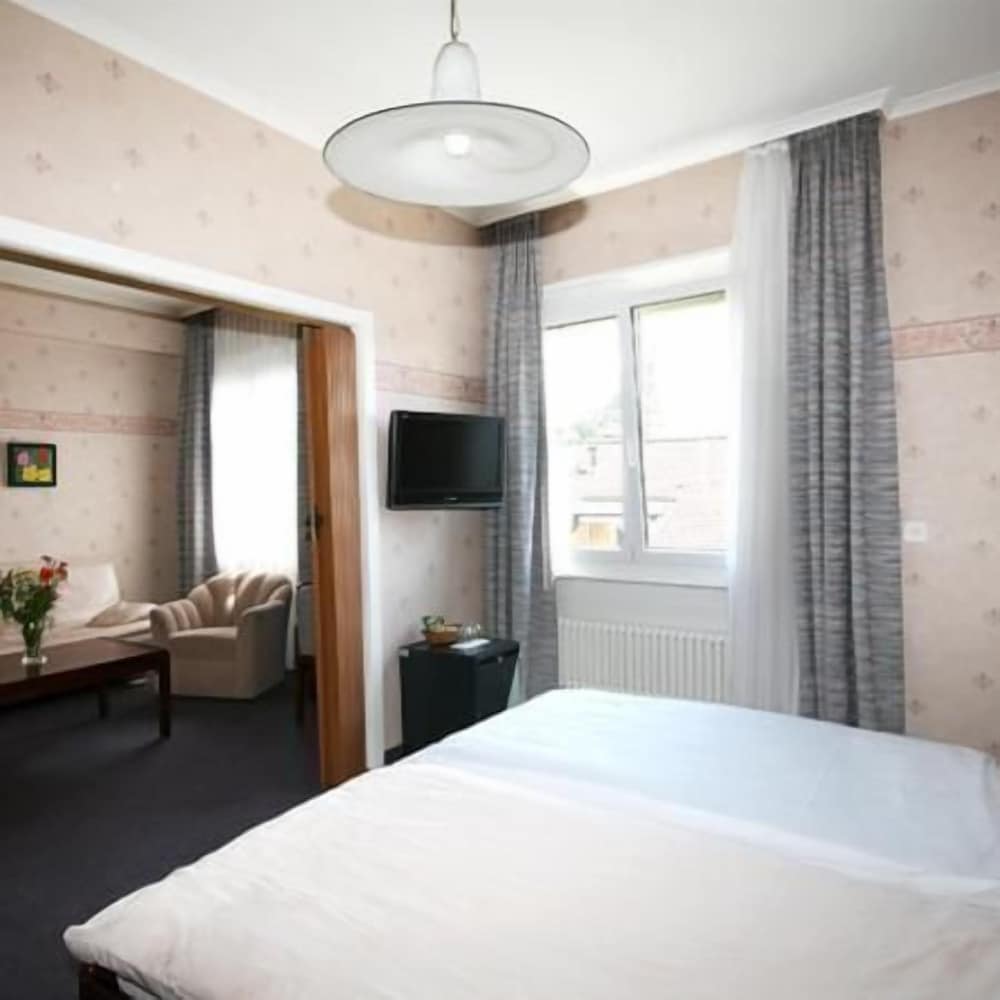 Hotel Crystal 18/50