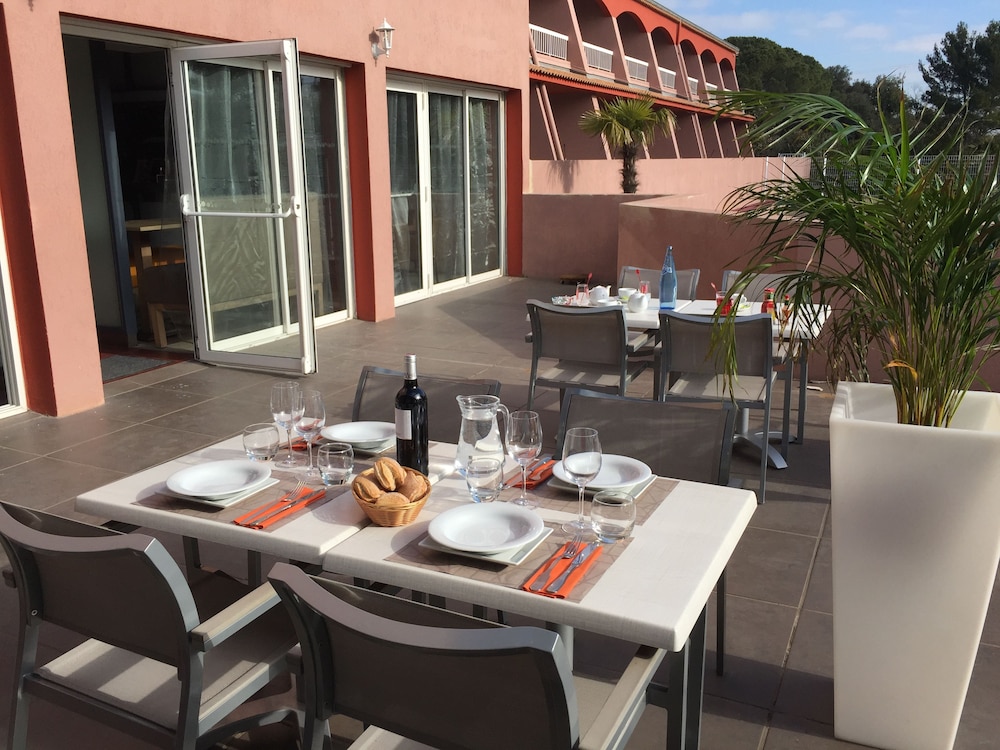 Hotel the Originals Montpellier Sud the Mas de Grille 36/48