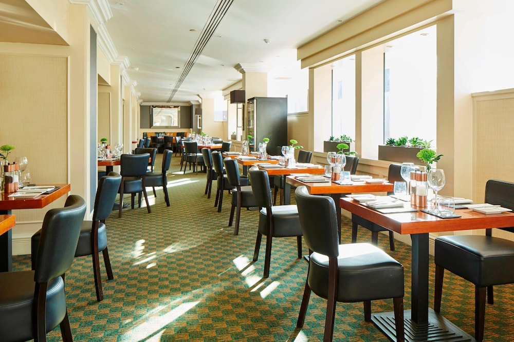 Delta Hotels by Marriott Bristol City Centre 17/29