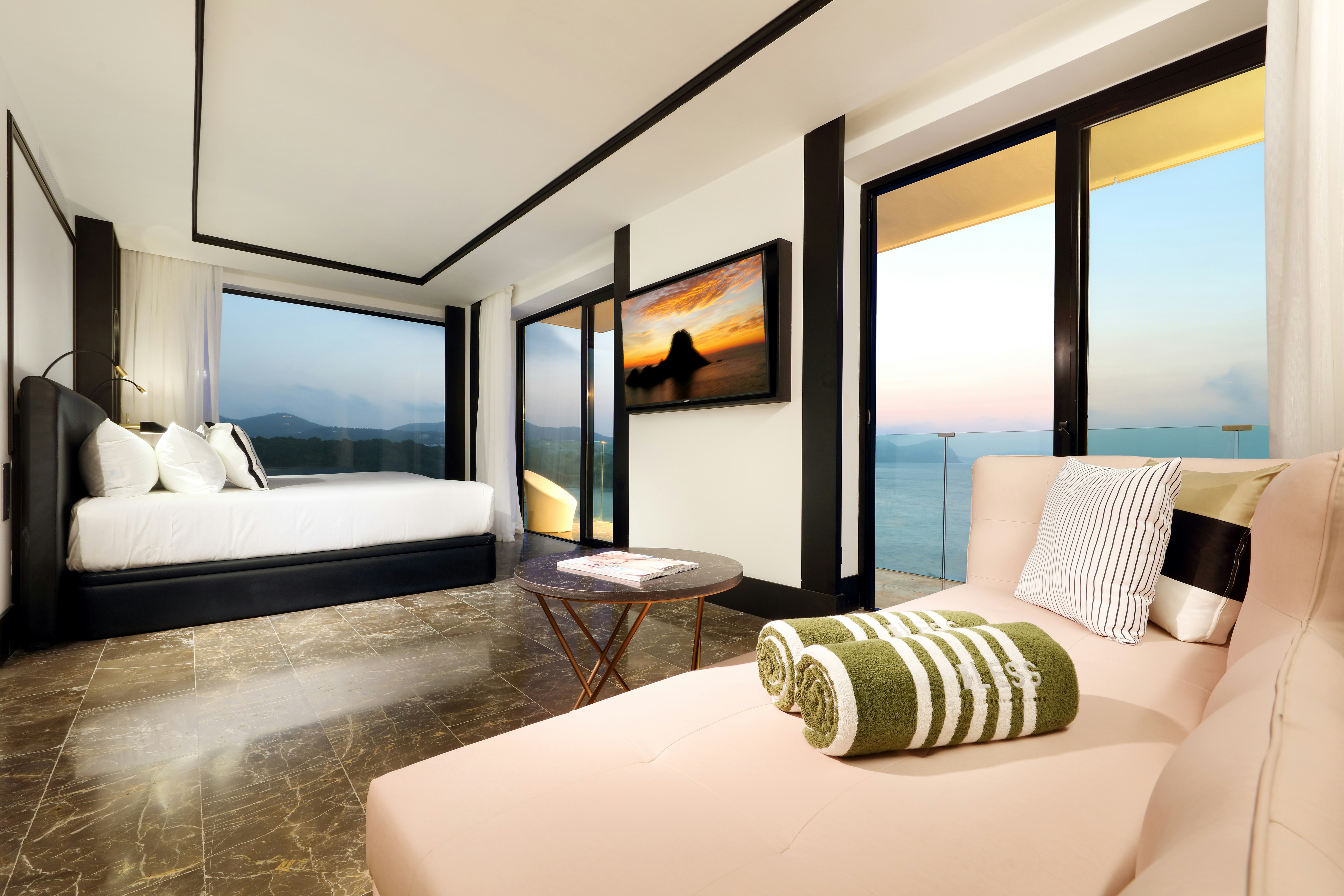 Mediterranean, Suite