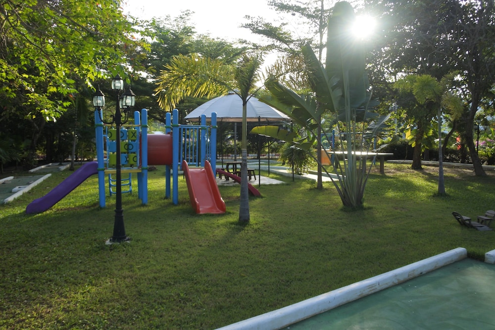 VIP Chain Resort Pool Villa 24/50