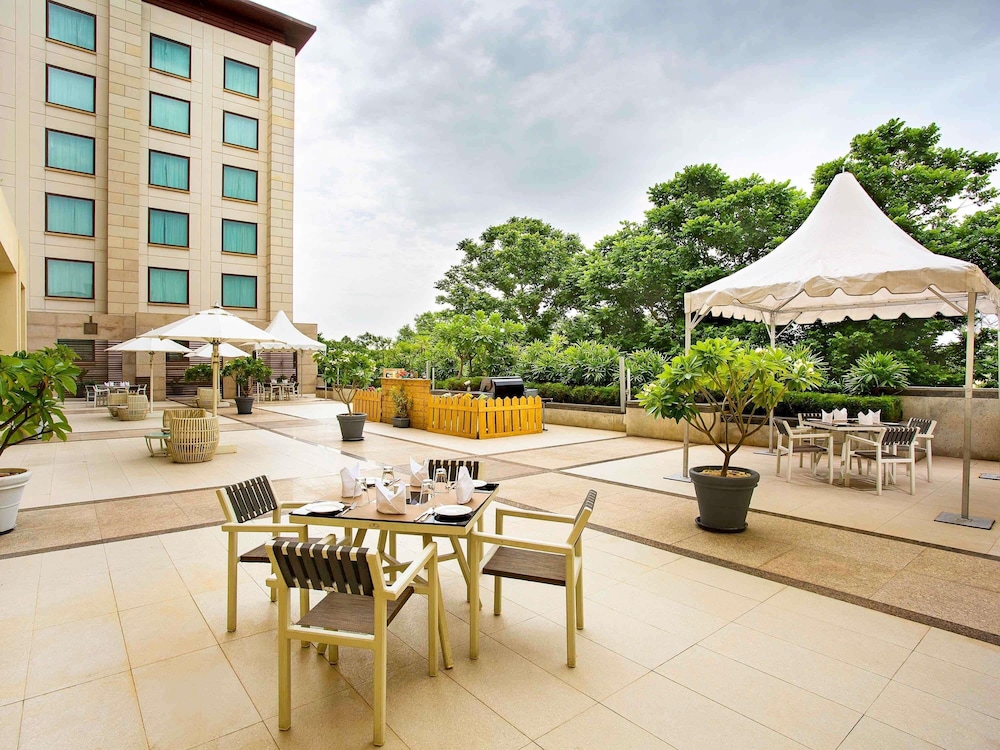 NOVOTEL HYDERABAD AIRPORT 67/71