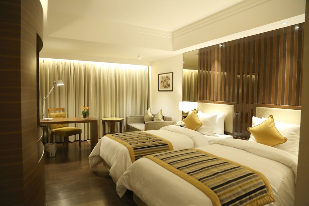 Aditya Park A Sarovar Portico Hotel 13/48