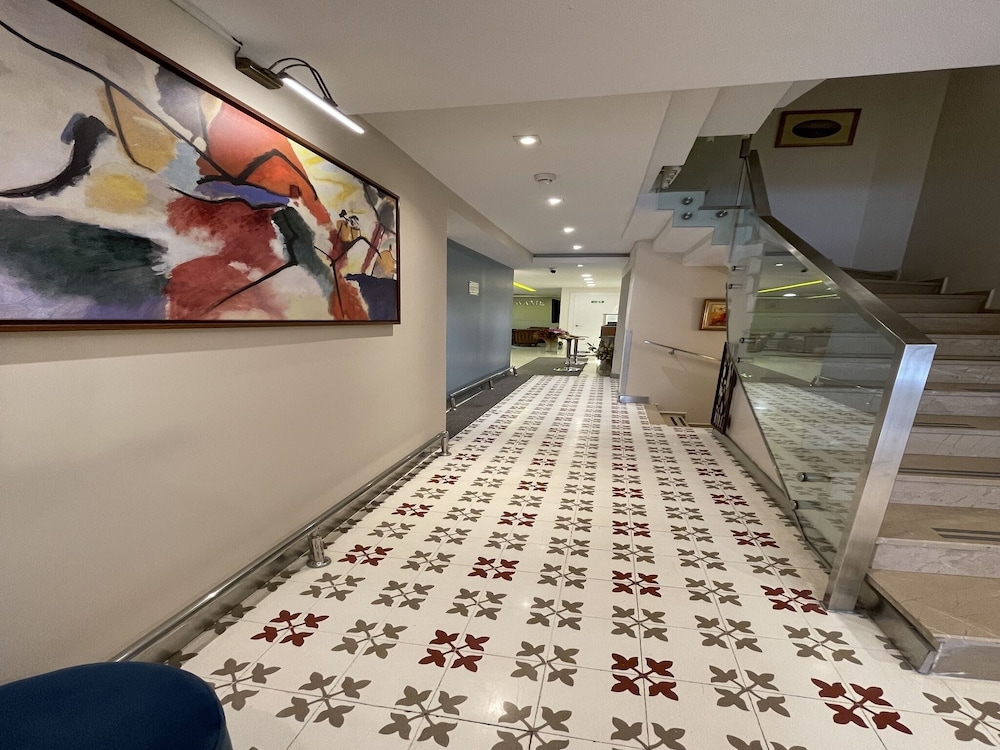 Wame Suite Hotel 47/85