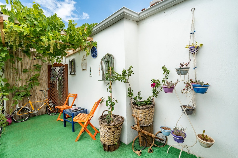 Bouti Ayvalik Otel 46/50