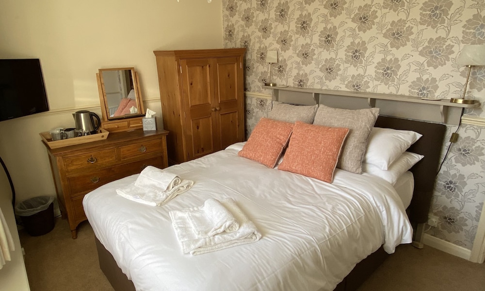 Plumpton Court 20/57