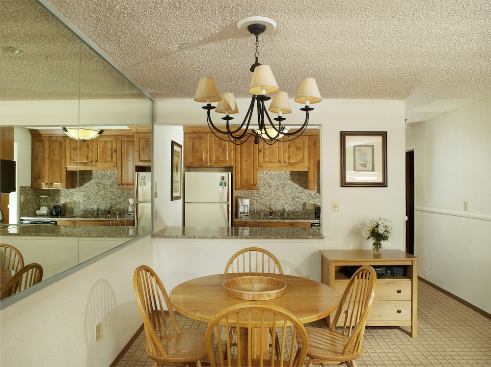 Eagle Point Resort 44/50