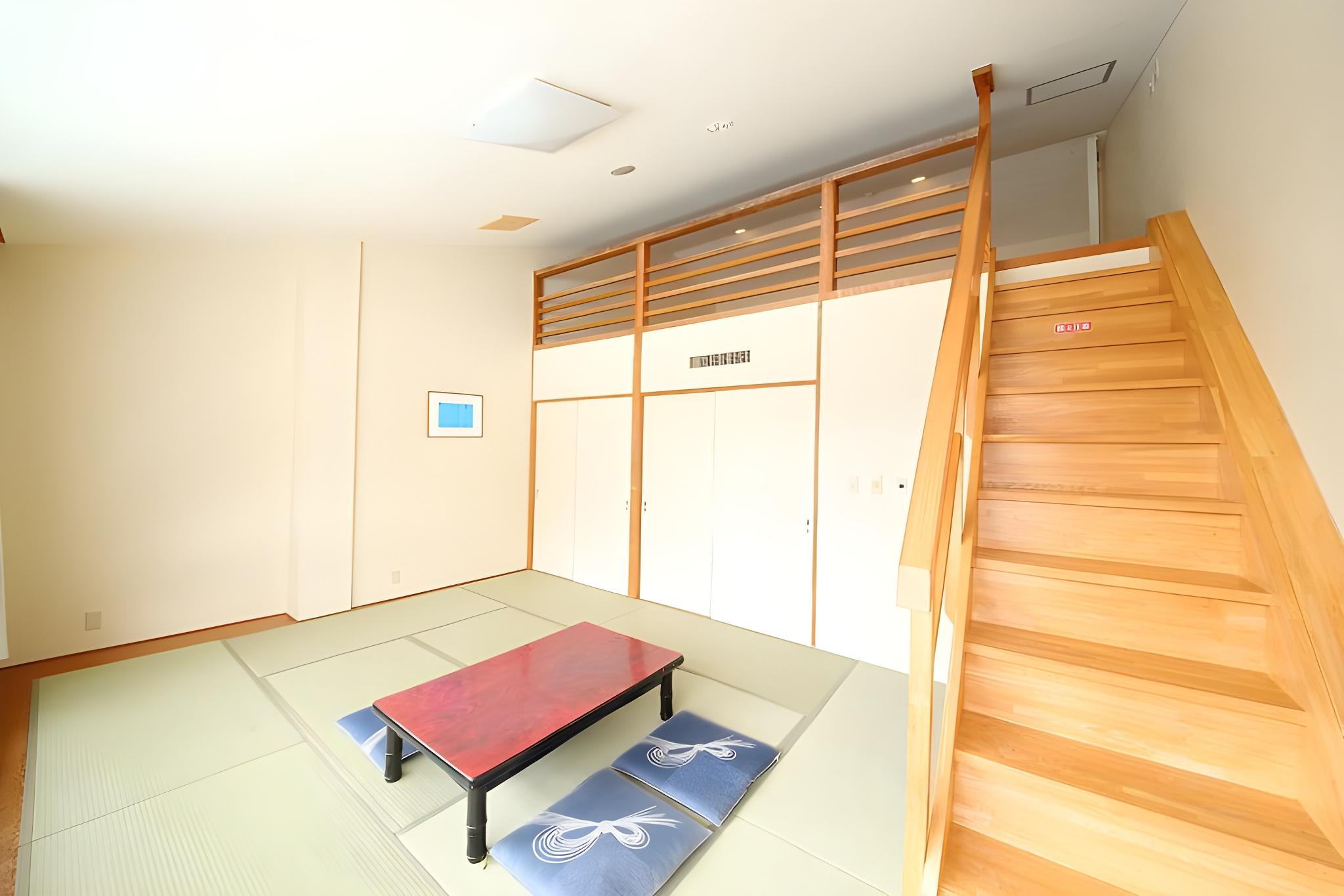 Japanese, Loft, Mountain View, West Wing
