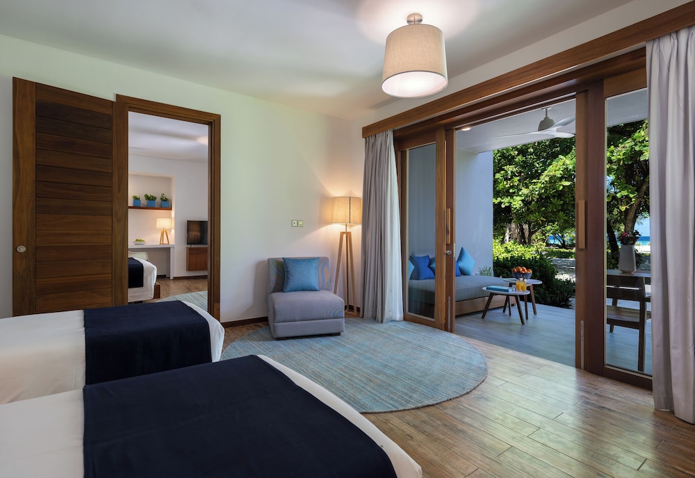 Ifuru Island Maldives 25/70
