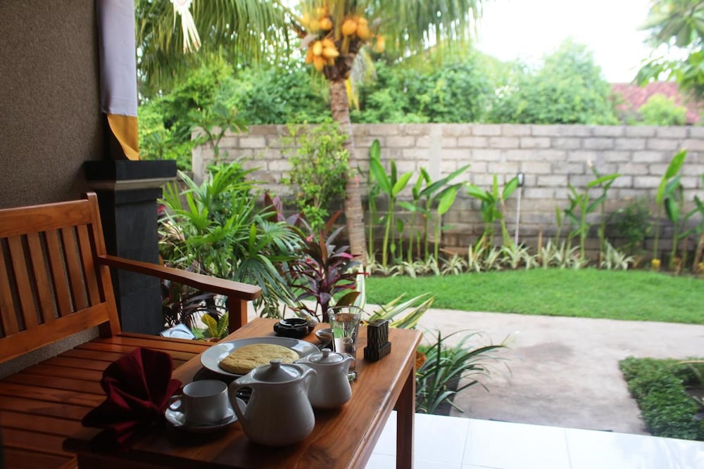 Pande Guest House Pemuteran 10/62