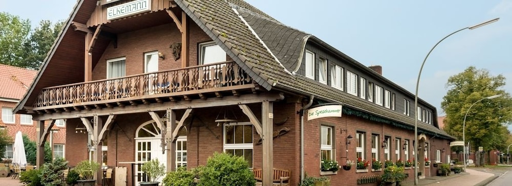 Landhotel Elkemann 1/24