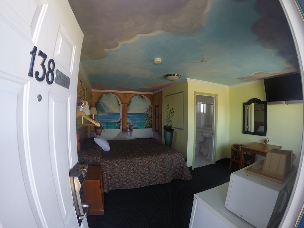 City Center Motel 6/68