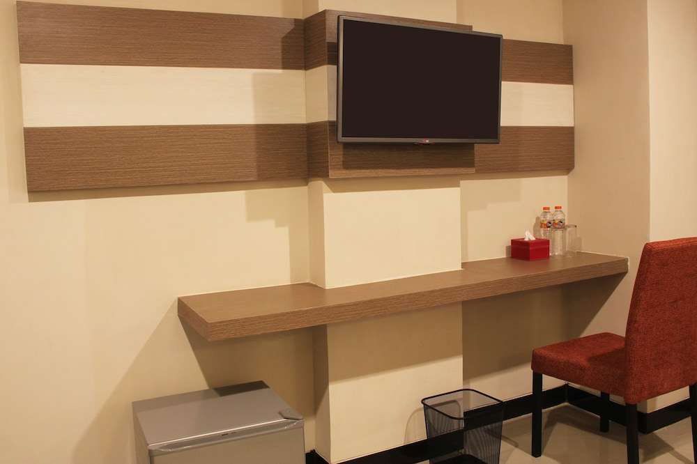 Luxpoint Hotel Surabaya 29/34