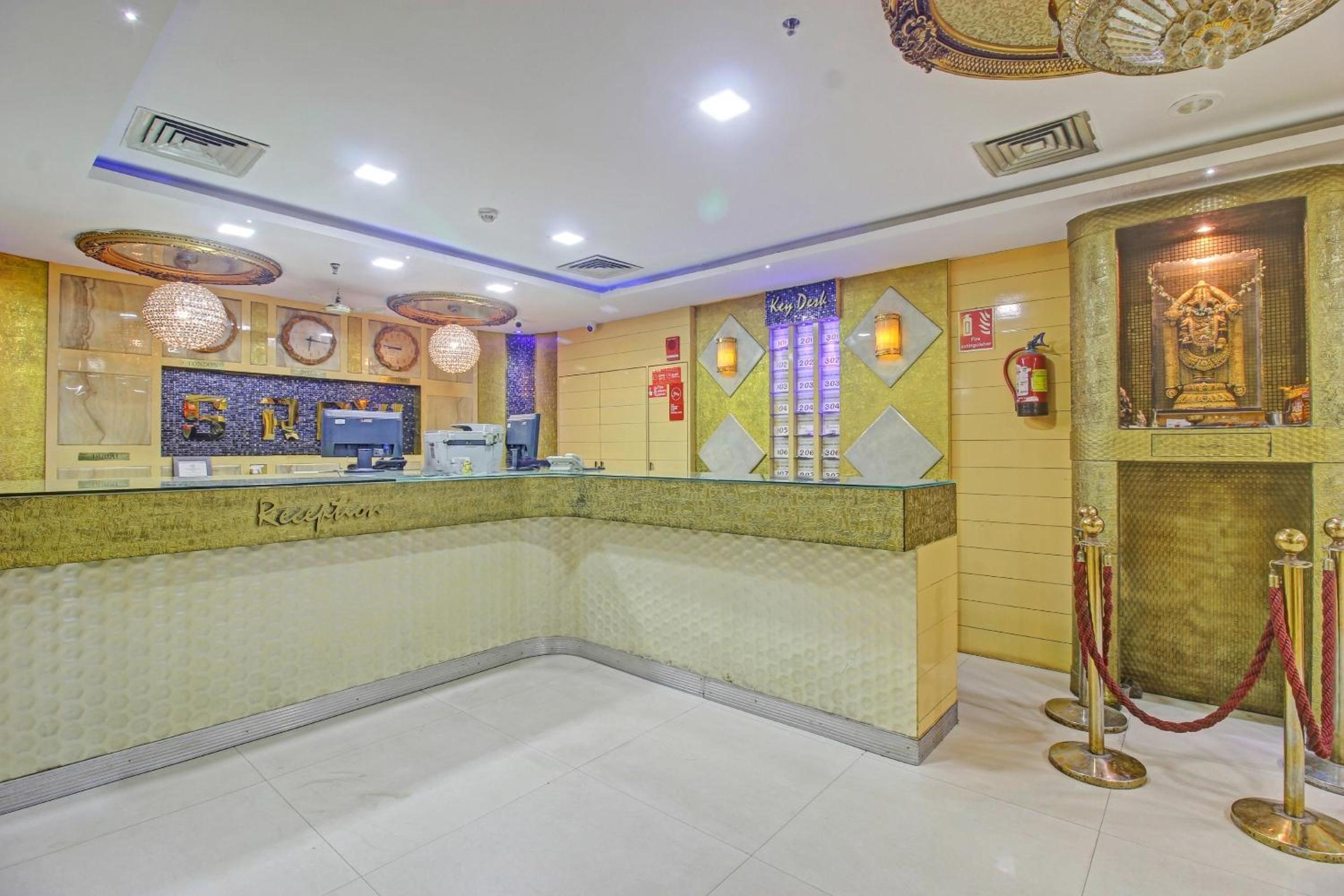 Collection O Hotel Regal Near ISKON TEMPLE , ABIDS 10/55