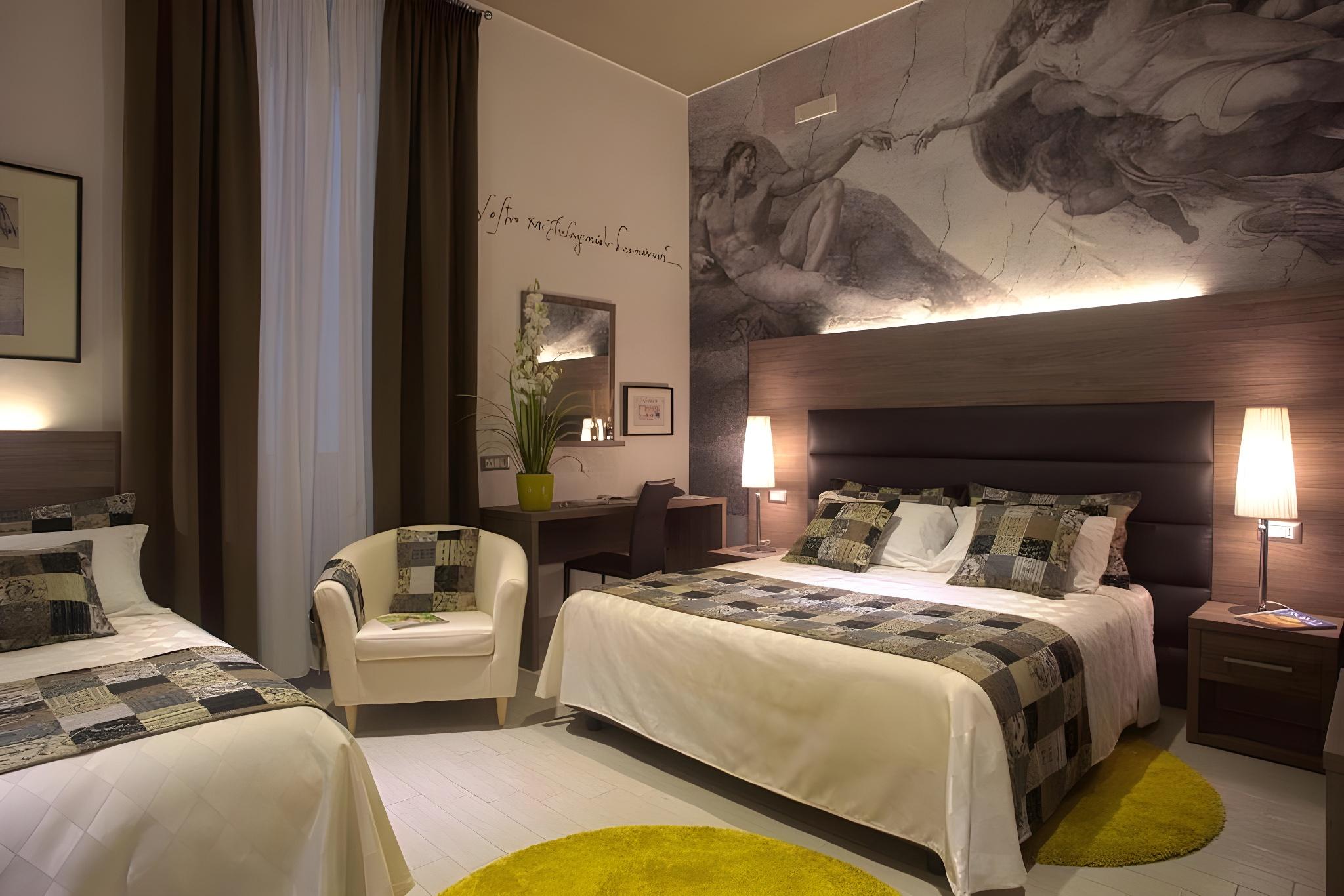suite, 2 bathrooms