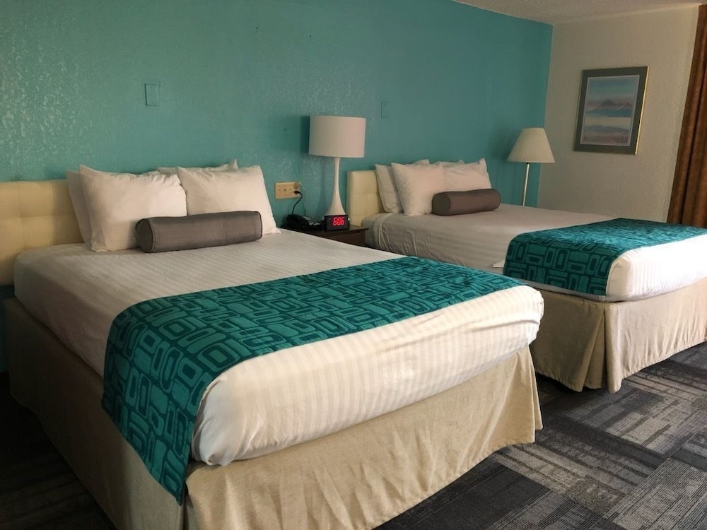 Howard Johnson By Wyndham Winter Haven Fl 6/22