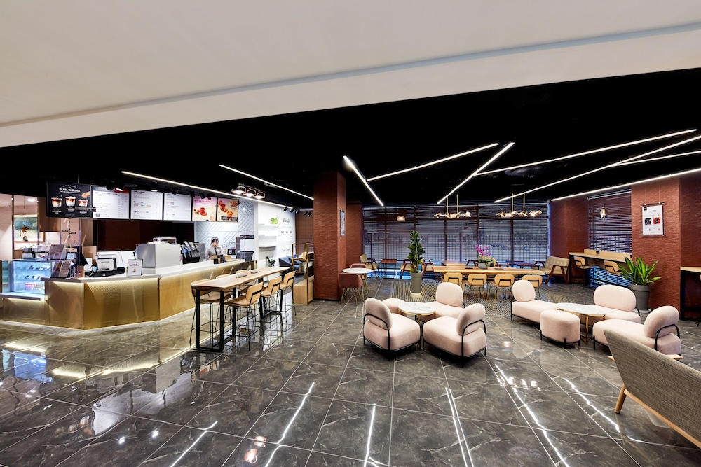 Ramada by Wyndham Gumi 7/50