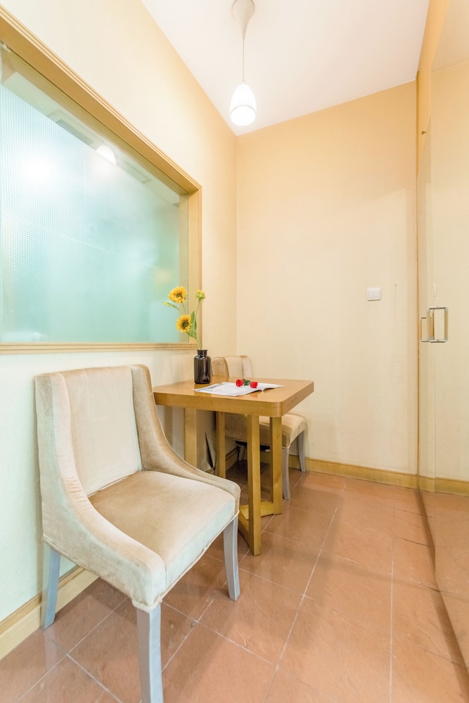 Shanghai Jia Rong Hotel Apartment 77/78