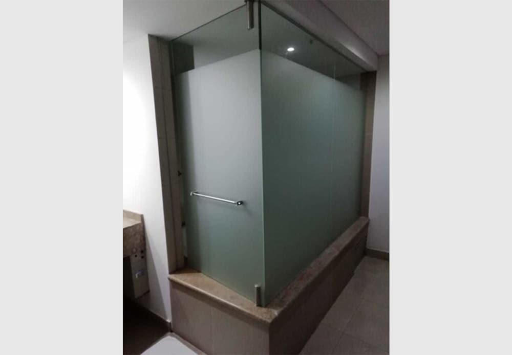 Hotel Romanza 33/45