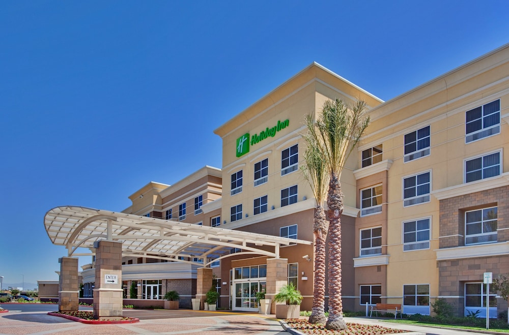 Holiday Inn Ontario Airport 9/73