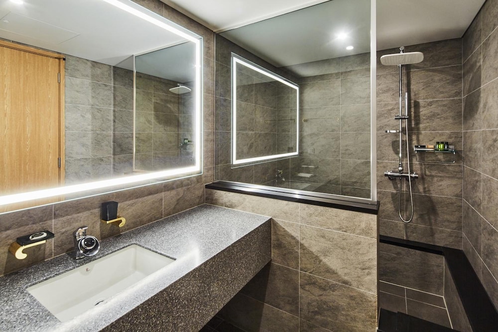 Hotel Arina 24/27