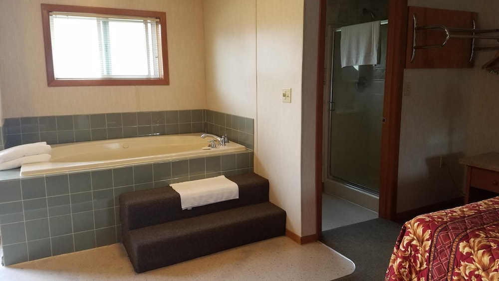 Milwaukie Inn Portland South 55/55