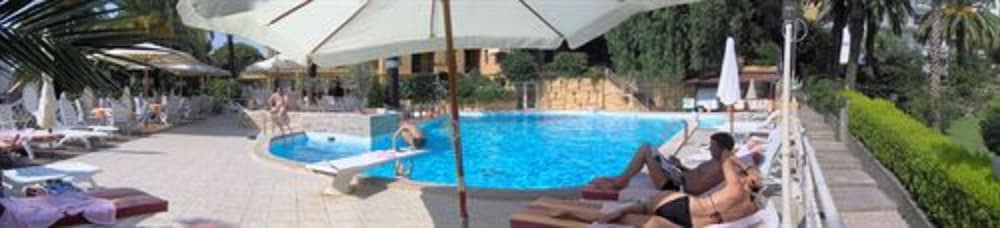 Grand Hotel Londra 7/71