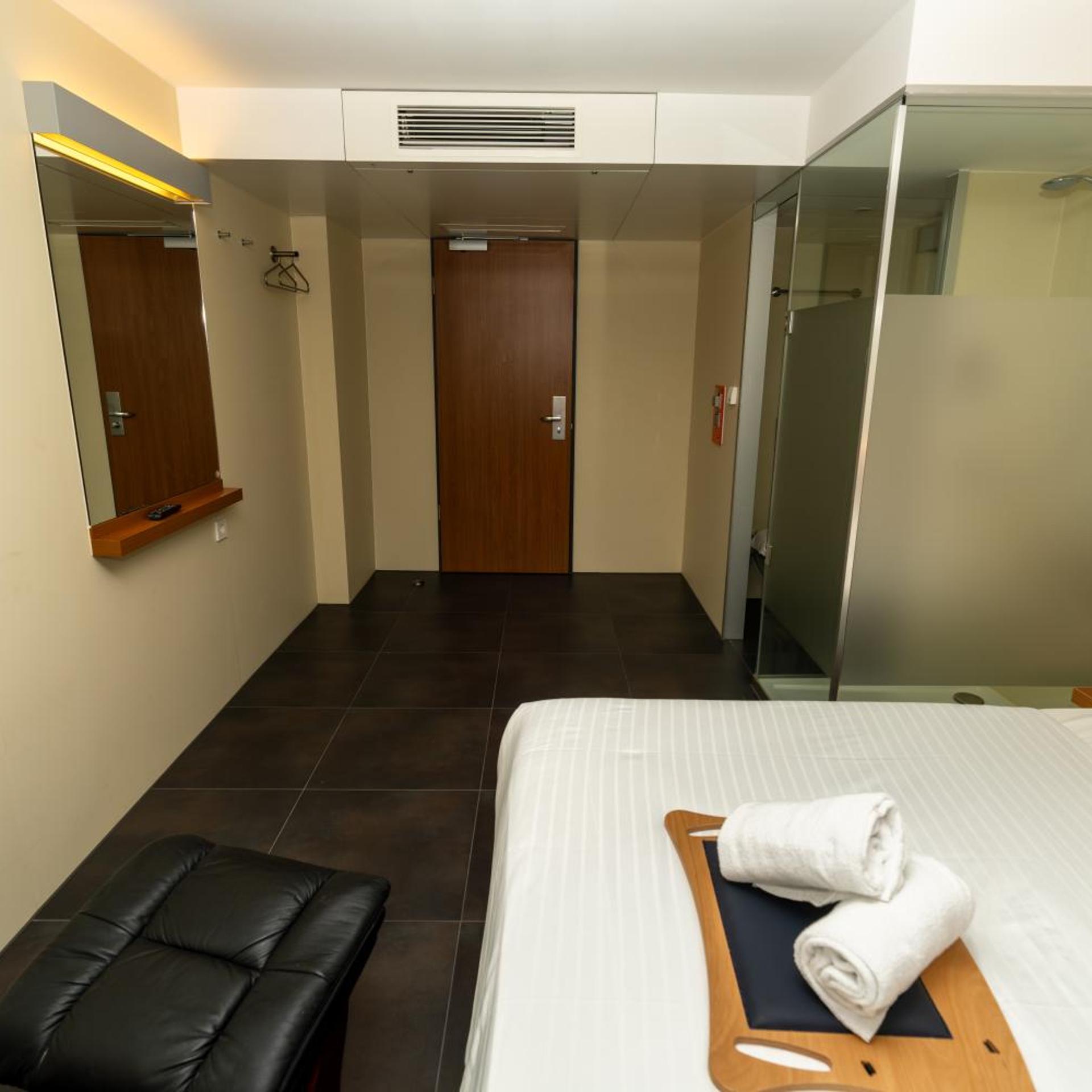 Hotel Dusseldorfer Hof 28/48