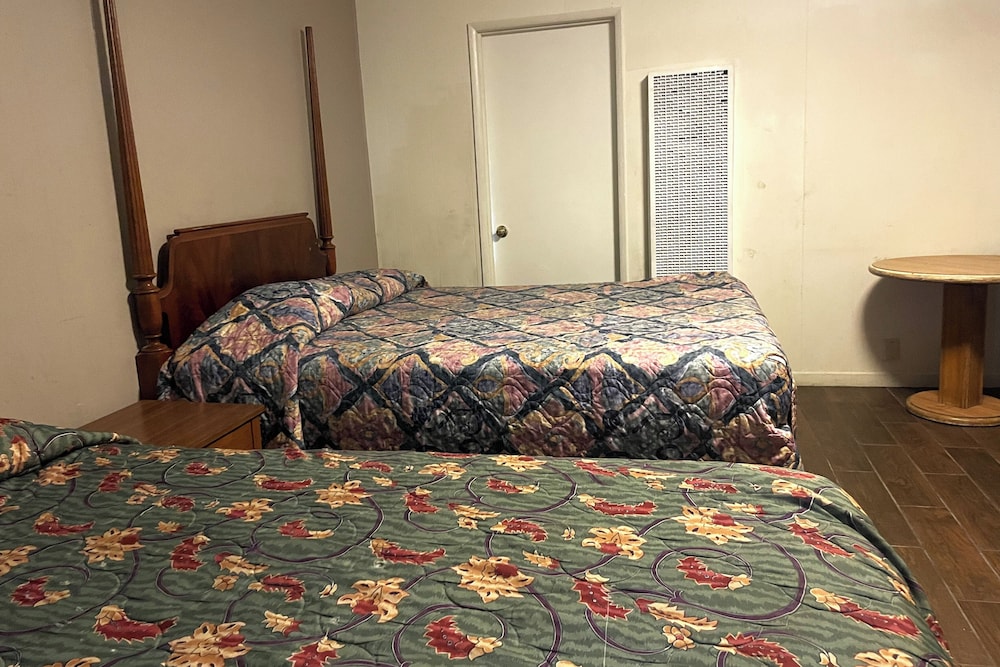 Full Bed Non-Smoking، Oak Motel Modesto CA 4/7