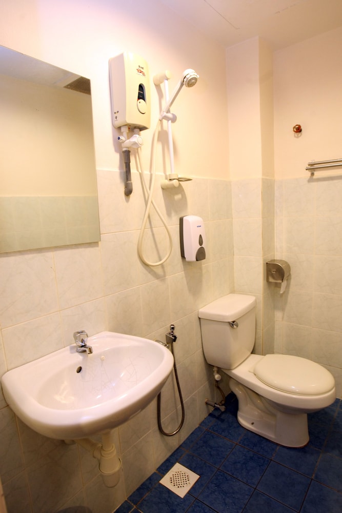 Uptown Kajang Hotel 48/53