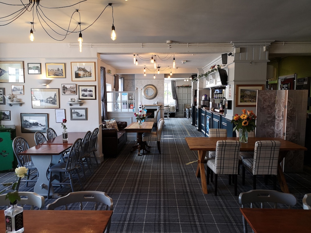 The Woolpack Inn 21/35