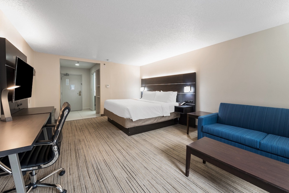 Holiday Inn Express Columbus Downtown 43/75