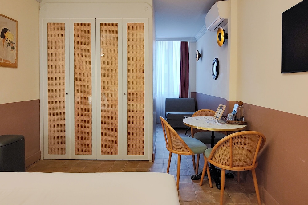 Hôtel Au Picardy 44/50