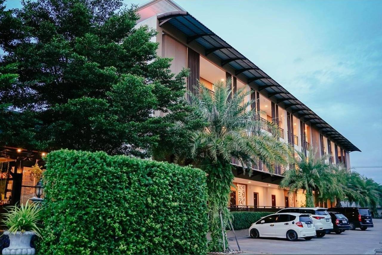 It Me Keawanong Hotel 6/59