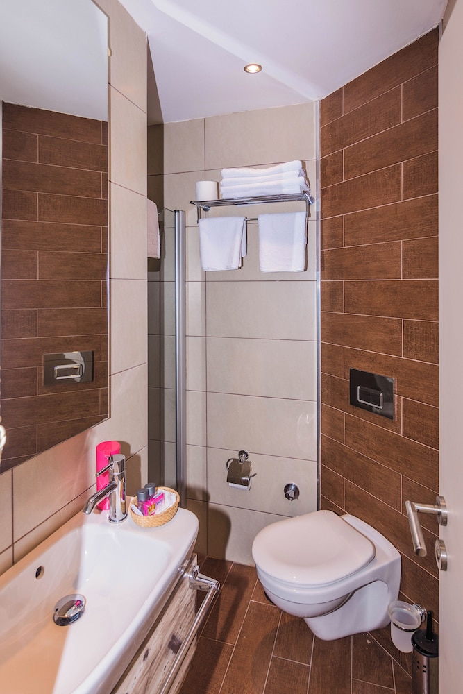 Cotton Boutique Hotel 34/34
