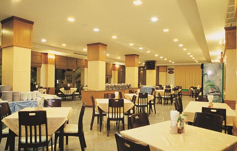 Westerngrand Hotel Ratchaburi 16/18