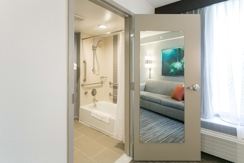 Hyatt Place Nashville/Franklin/Cool Springs 52/77
