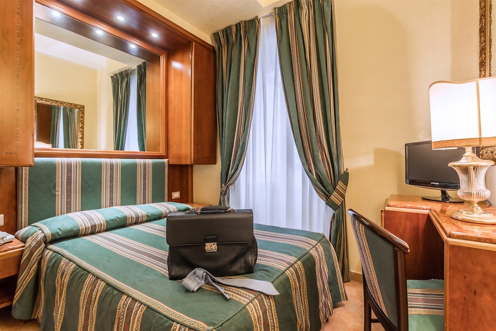 Raeli Hotel Regio 28/31