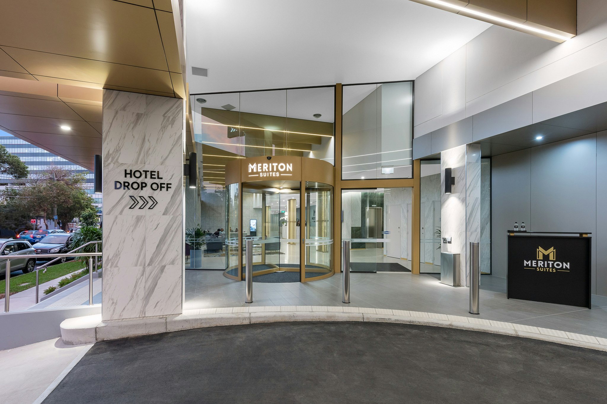 Meriton Suites Coward Street 44/50