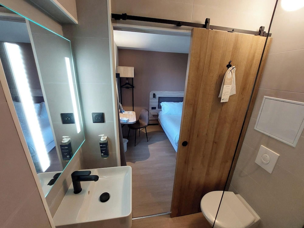 Brit Hotel Rouen Centre 41/43