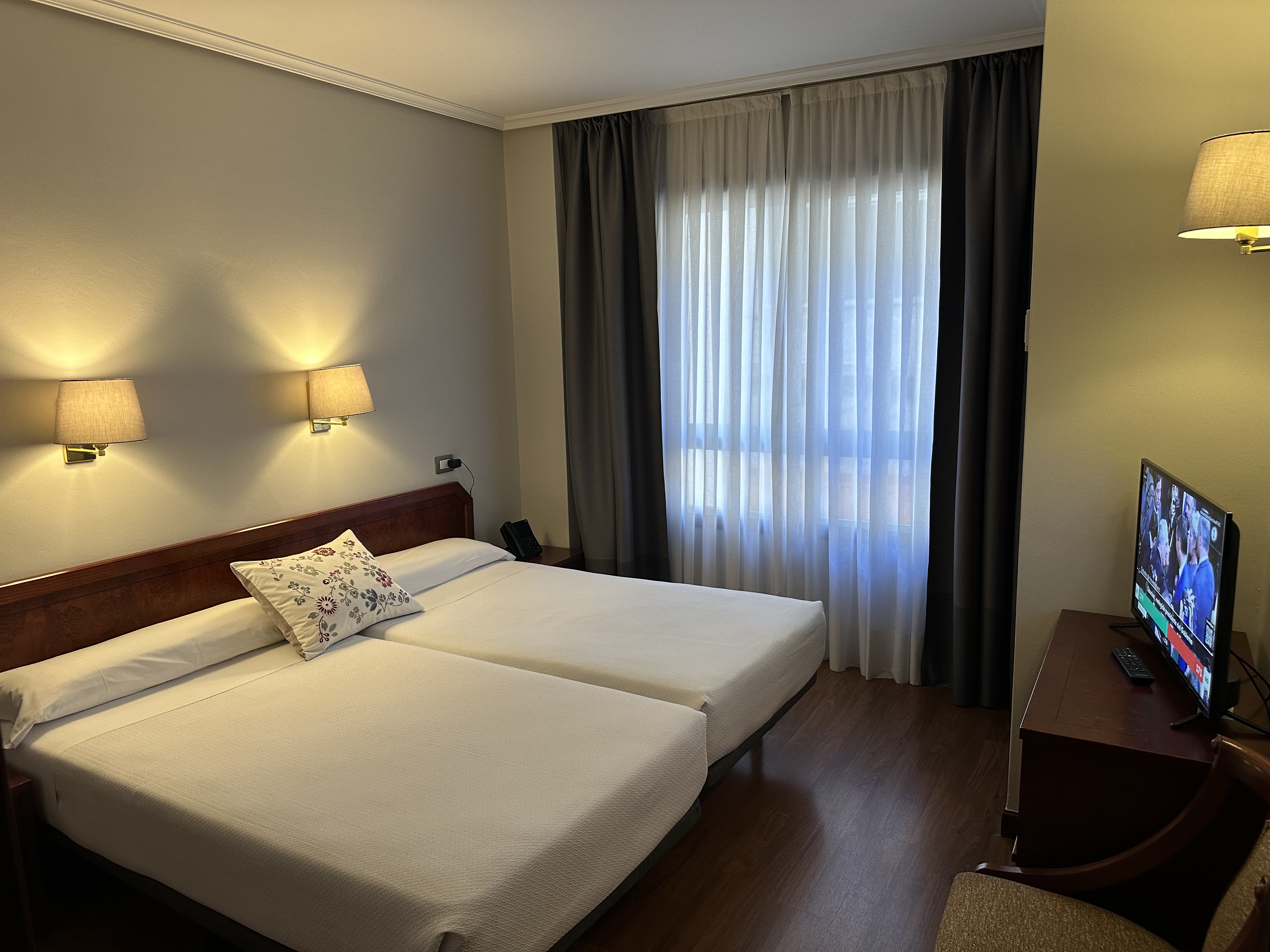 Hotel Compostela Vigo 11/50