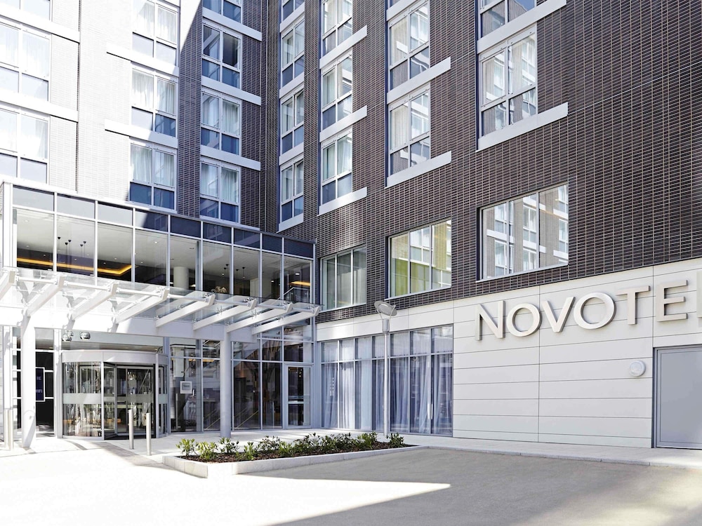 Novotel London Brentford 4/79