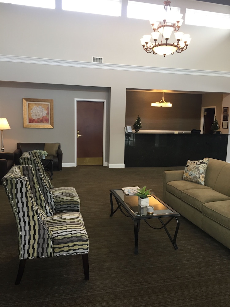Belvedere Inn 27/42