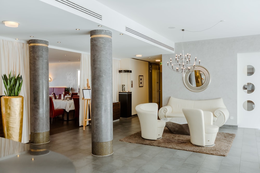 Aqua Aurelia Suitenhotel 9/69