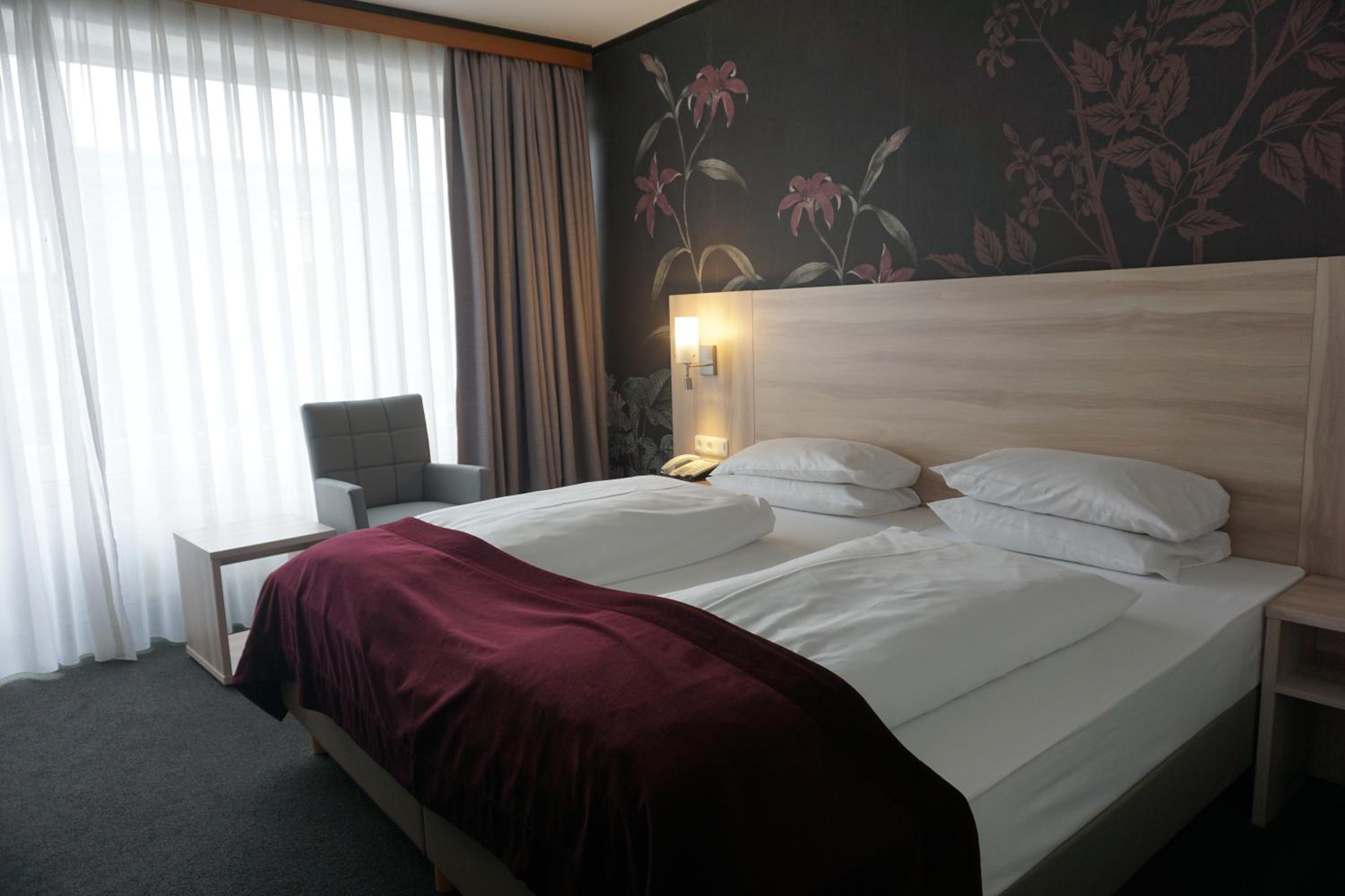 Top Hotel Senator 10/50
