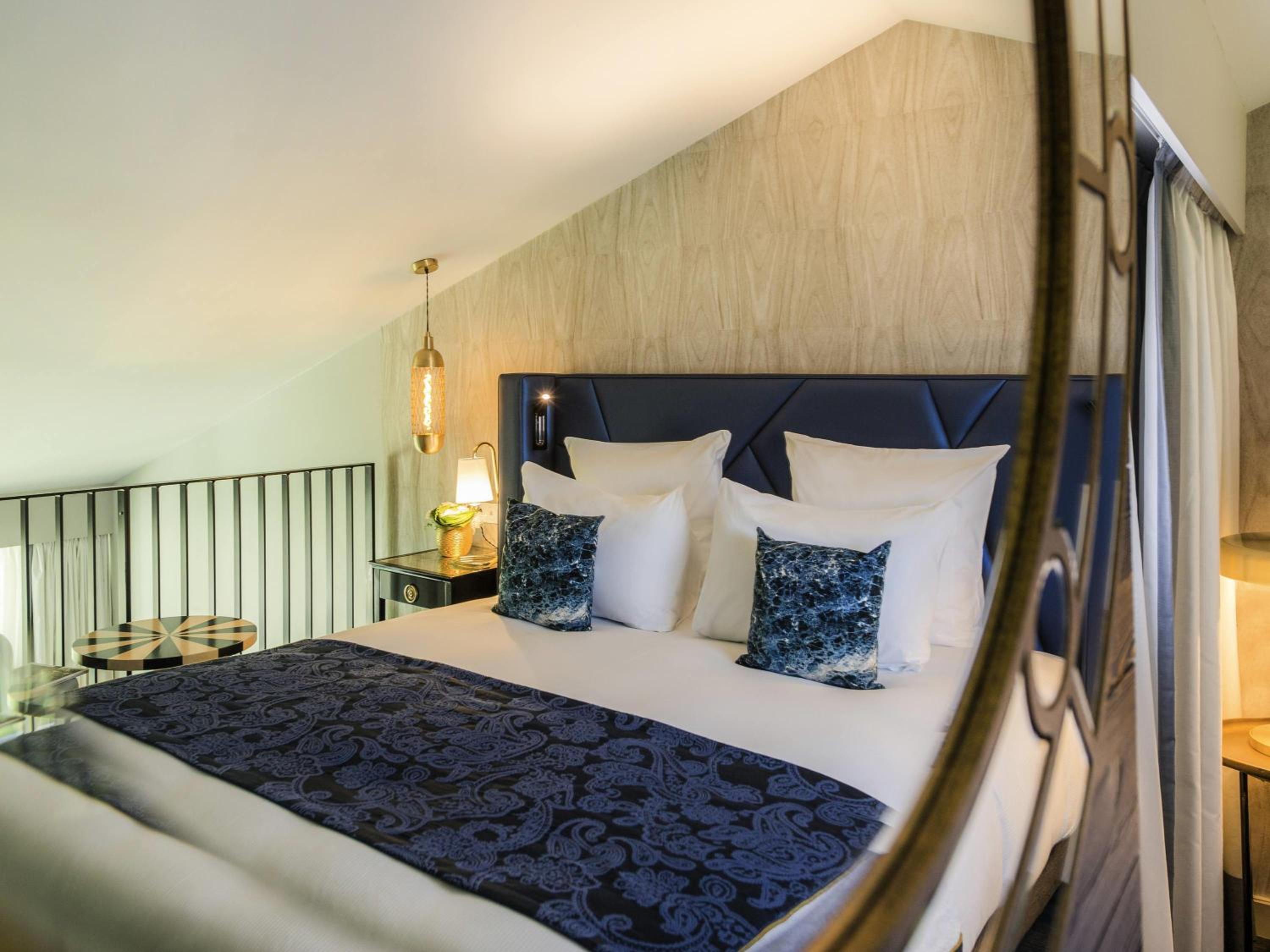 Duplex, Junior Suite, King Bed, Land Side, Balcony or Terrace