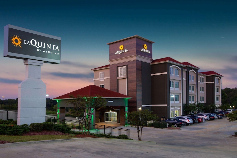 La Quinta Inn & Suites by Wyndham Tupelo in TUPELO - MS