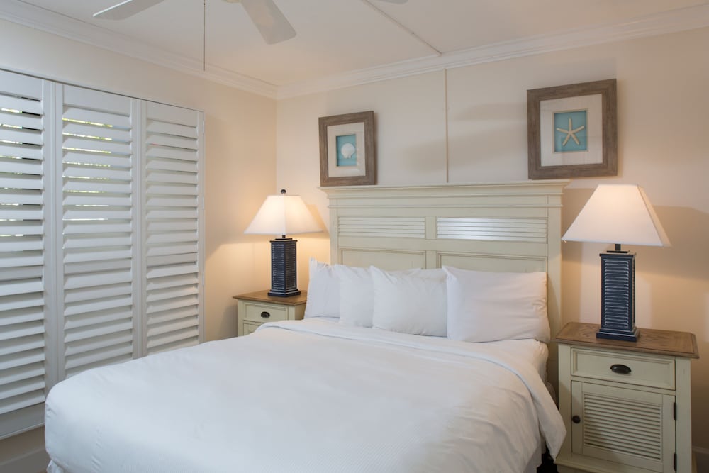 Sundial Beach Resort 10/50