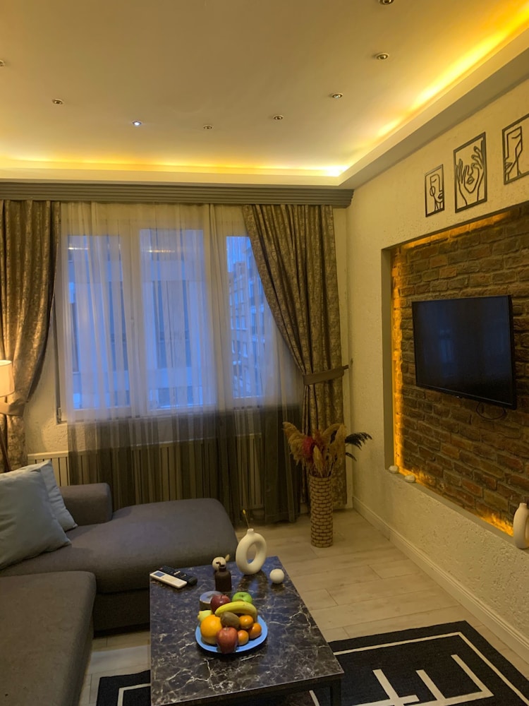 Nova Park Hotel and Suite 39/50